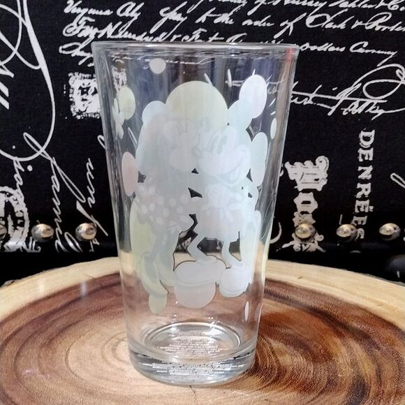 Disney Mickey Minnie Mouse Kiss Print 16oz Pint Glass Tumbler NWT - Picture 11 of 16